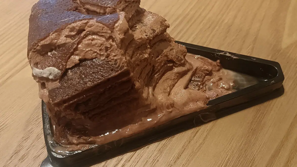 Josephine's Café – cake shop in Stratford-upon-Avon town centre